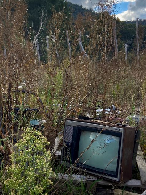 #tvshow #trash #art Trash Goblin Aesthetic, Trash In Forest, Nature Punk Aesthetic, Trash Core Aesthetic, Garbage Aesthetic, Trailer Trash Aesthetic, Trash Core, Trash Photography, Garbage Core