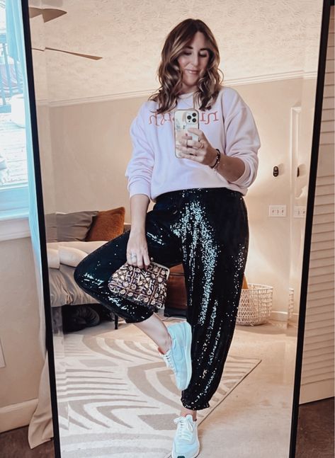 High Waisted Sequin Joggers curated on LTK Sequin Pants With Sneakers, Black Sequin Joggers Outfit, Sequin Joggers Outfit, Velvet Joggers Outfit, Sequin Joggers, Fall Sequined High-waisted Pants, Chic High-waist Sequined Pants, Sequins Jogger Pants, Velvet Joggers