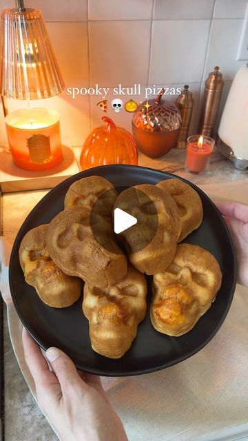 Sheri Wilson on Instagram: "Spooky Skull Pizzas 💀🍕These were SO delicious and fun to make! I didn’t get to try this last year but they’ve been on my bucket list. Definitely worth the hype and the perfect movie night snack!   (Makes 6) -3 (8oz) cans crescent dough  -pizza sauce -pepperoni  -mozzarella cheese -pizza toppings of choice  Slice the crescent dough into rectangles, then line the bottom of the skull mold with the dough pieces.  Add the cheese, sauce, and pepperoni inside each cavity. Place a piece of dough on top to close the skulls.  Bake in a preheated oven at 350F for 20-25 minutes, or until golden brown.  #pizza #autumnvibes #spookyseason #halloweenvibes #autumnmood #halloweencountdown #halloweentreats #halloweenaesthetic" Spooky Movie Night Snacks, Skull Pizza, Sheri Wilson, Perfect Movie Night, Halloween Party Appetizers, Dough Pizza, Movie Night Snacks, Skull Mold, Spooky Movies