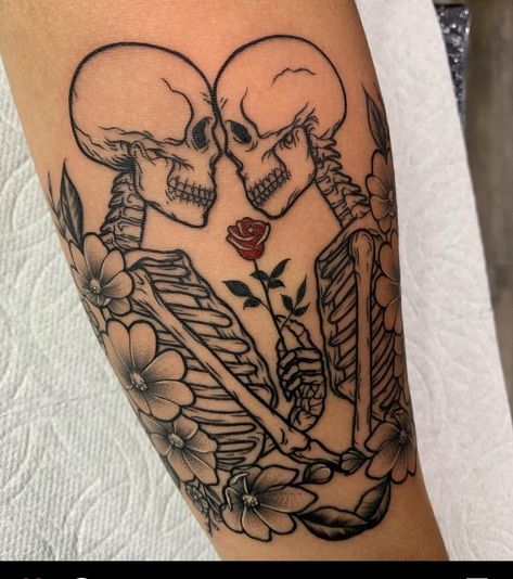 Skeleton Couple Tattoo, Designer Tattoo Ideas, Skull Couple Tattoo, Cover Up Tattoo Design, Still Healing, Tattoo After Care, Designer Tattoo, Tattoo Ideas Unique, Inspo Tattoo