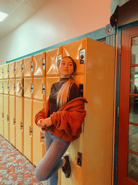 Locker Photoshoot, School Locker Photoshoot, Bowling Photoshoot Picture Ideas, Bowling Alley Senior Photos, Varsity Photoshoot, Bowling Alley Aesthetic Photoshoot, Retro Bowling Alley Photoshoot, Bowling Alley Photoshoot, Bowling Alley Instagram Pictures