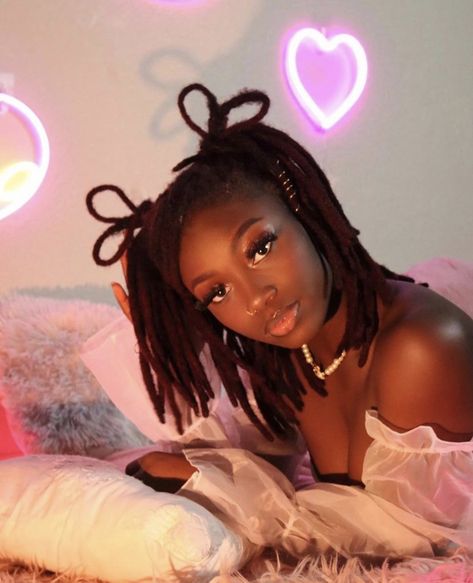 Heart Shaped Hairstyles For Black Women, Valentine Loc Styles, Valentines Loc Styles, Heart Locs Style, Heart Loc Style, Loc Heart Hairstyles, Valentines Day Loc Styles, Pretty Loc Hairstyles, Simple Loc Styles For Women