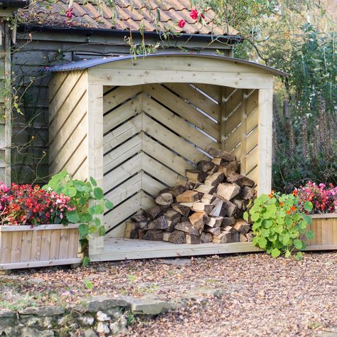 Log Storage Seating, Log Shed Ideas, Log Store Outdoor, Log Store Ideas, Log Stores, Log Shed, Firewood Storage Outdoor, Wood Sheds, Wood Stacking