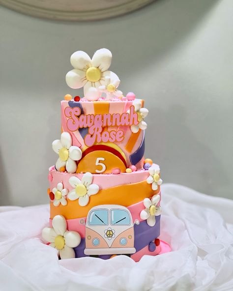 70s Themed Cake Ideas, 70s Theme Cake, 70s Cake, Groovy Cake, Record Cake, 2 Tier Cake, Hippie Birthday, Retro 70s, 70s Inspired