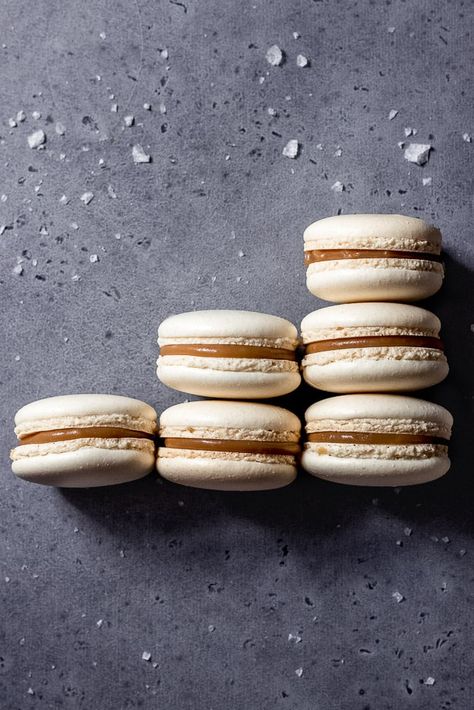 Salted Caramel Macarons, Caramel Macarons, Silpat Mat, How To Make Macarons, Italian Meringue, Piping Tips, Silicone Baking Mat, Baker Street, Almond Recipes