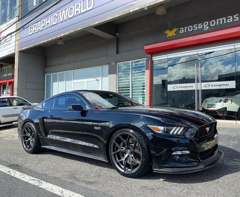 Mustang Rims Wheels, Black Ford Mustang, Mustang Rims, 2016 Mustang Gt, Ford Mustang Gt 2015, Mustang Custom, Mustang Wheels, Black Mustang, Mustang Car