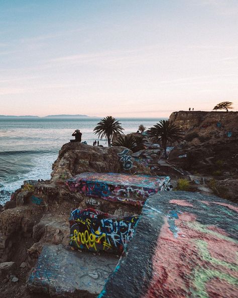 District Vsion on Instagram: “Sunset at Sunken City.” Sunken Rock Yumin, Sunken City Fantasy Art, Sunken City Art, Sunken Submarine, San Pedro California, Sunken Garden St Petersburg, Sunken City, Sunset City, San Pedro