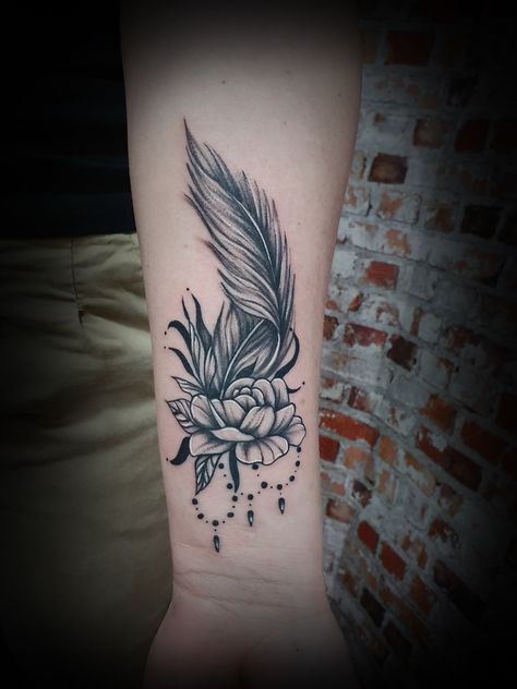 Moon Tattoo Cover Up Ideas, Infinity Tattoo Cover Up Ideas For Women, Half Feather Half Flower Tattoo, Cover Up Tattoo Ideas Female For Women, Feather Coverup Tattoo, Name Cover Up Tattoos For Women, Black Feather Tattoo Cover Up, Feather Cover-up Tattoo, Black And Grey Feather Tattoo