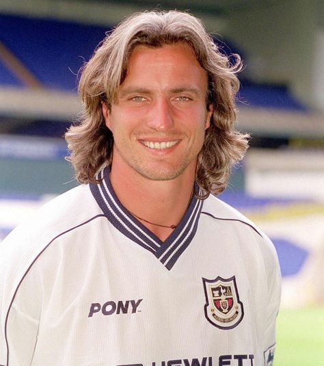 David Ginola David Ginola, Eye Medicine, Tottenham Hotspur Fc, Volleyball Outfits, Sports Hero, Tottenham Hotspur, Soccer Players, Role Models, Premier League