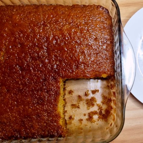 The textures of the soft, spongy center, drenched with the delicious creamy liquid are out of this world! The Malva pudding gets soaked in a beautiful bath of creamy syrup while it is still warm, ensuring that the cake is super moist and super flavorful. South African Malva Pudding, Easy Malva Pudding Recipe South Africa, South African Puddings, How To Make Malva Pudding, South African Malva Pudding Recipe, Malva Pudding South Africa Recipes, Malva Pudding Recipe Best, Malva Pudding South Africa Easy, Best Malva Pudding South Africa