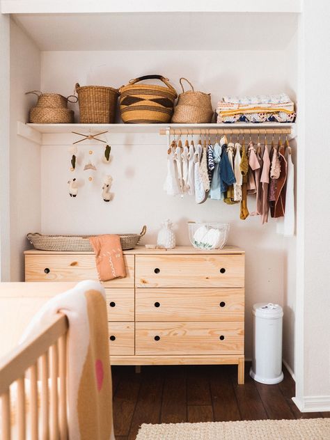 Nurseries Are Notoriously Cramped, But This Hack Saves Space Every Time Small Baby Room, Fun Nursery, Small Nurseries, Nursery Closet, Baby Room Design, Nursery Baby Room, Baby Bedroom, Baby's Room, Nursery Decor Girl