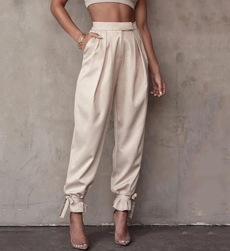 4d6e4749289c4ec58c0063a90deb3964desc48304509ri Casual Pant, Outfit Formulas, Satin Pants, Women Office, Fashionista Clothes, Long Trousers, Cuffed Pants, Black Puffer, Everyday Outfit