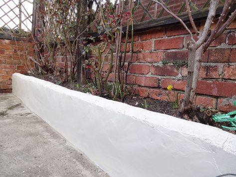 Rendering the Garden Wall - Kezzabeth | DIY & Renovation Blog White Garden Border, Concrete Render, Rendered Brick, Raised Borders, Brick Wall Gardens, Brick Wall Ideas, Painted Brick Wall, Brick Border, Painted Brick Walls