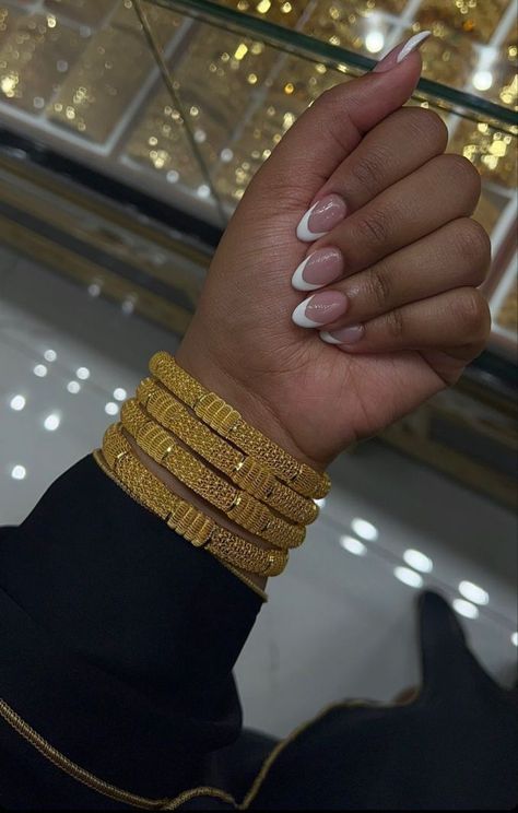 Thick Gold Bangles, Frenchie Nails, Almond French Tips, Dubai Gold Bangles, Gold Inspo, Dubai Gold Jewelry, Unique Gold Jewelry Designs, Arabic Jewelry, Gold Jewellry