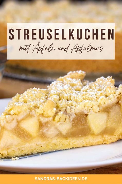 Heute backe ich einen Apfelkuchen mit Apfelmus, Apfelstücken und Streusel. Dieser Kuchen ist einfach und auch schnell zubereitet. Tart Tatin, Best Pumpkin Pie Recipe, Pumpkin Pie Spice Recipe, Pie Spice Recipe, Apple Pie Recipe Easy, Easy Apple Crisp Recipe, Pie Bar Recipes, Best Pumpkin Pie, Pumpkin Pie Bars