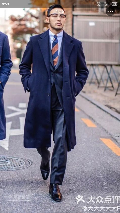 Winter Suits, Navy Coat, Corporate Outfits, Navy Suit, Men's Outerwear, Gentleman Style, Mens Outerwear, Single Breasted, Gentleman