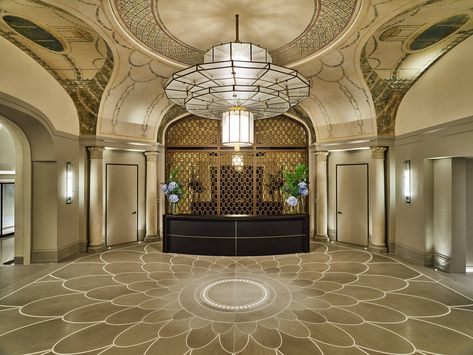 A reopened grand hotel in Paris has the Belle Époque on tap - News - Frameweb Hotel Lutetia Paris, Paris Landmarks, Classic Hotel, My French Country Home, Landmark Hotel, Hotel Interiors, Palace Hotel, French Country House, Paris Hotels