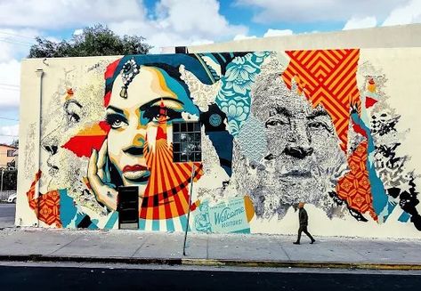 #StreetArt  Los Angeles. Shepard Fairey Art, Famous Graffiti Artists, Street Mural Art, Collaborative Mural, Los Angeles Street, Street Smarts, Street Mural, Shepard Fairey, Murals Street Art