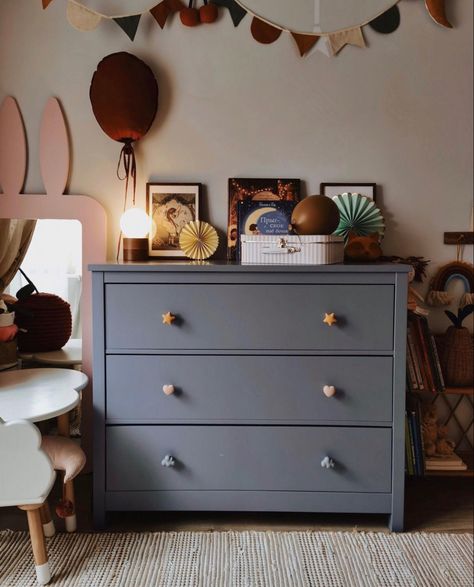 Dresser Inspiration, Ikea Hemnes Dresser, Nursing Room, Ikea New, Bedroom Deco, Nursery Room Inspiration, Baby Room Design, Bedroom Furniture Design, Big Boy Room