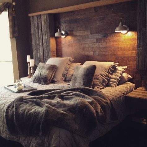 Rustic Bedroom Walls Ideas, Calm Tranquil Bedroom, Master Bedrooms Mens, Rustic Interiors Bedroom, Cabin Feel Bedroom, Dark Country Bedroom, Rustic Bedding Sets Cozy Bedroom, North Woods Decor, Rustic Modern Master Bed