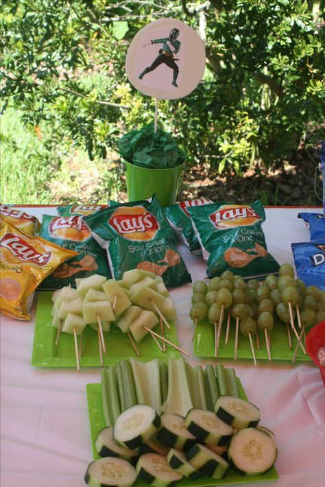 Power Rangers Birthday Party Ideas, Birthday Party Ideas Food, Power Rangers Birthday Party, Outside Birthday Parties, Power Rangers Birthday, Party Ideas Food, Food On A Stick, Eat More Fruit, Power Ranger Birthday Party