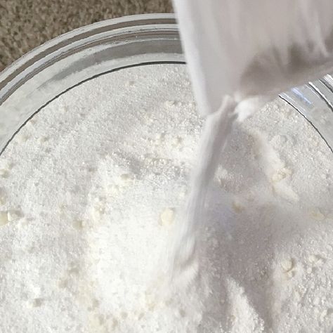 Homemade Laundry Detergent Recipe | Powder Version - Lemons, Lavender, & Laundry Diy Laundry Soap, Homemade Laundry Detergent Recipes, Lavender Laundry, Laundry Detergent Recipe, Detergent Recipe, Fels Naptha, Laundry Soap Homemade, Diy Laundry Detergent, Eco Cleaning