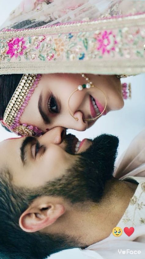 Virat Anushka Wedding Pics, Virat And Anushka Hd Image, Virat Anushka, Anushka Pics, Unpaid Therapist, Anushka Sharma Virat Kohli, Environment Quotes, Anushka Sharma And Virat, Virat Kohli And Anushka