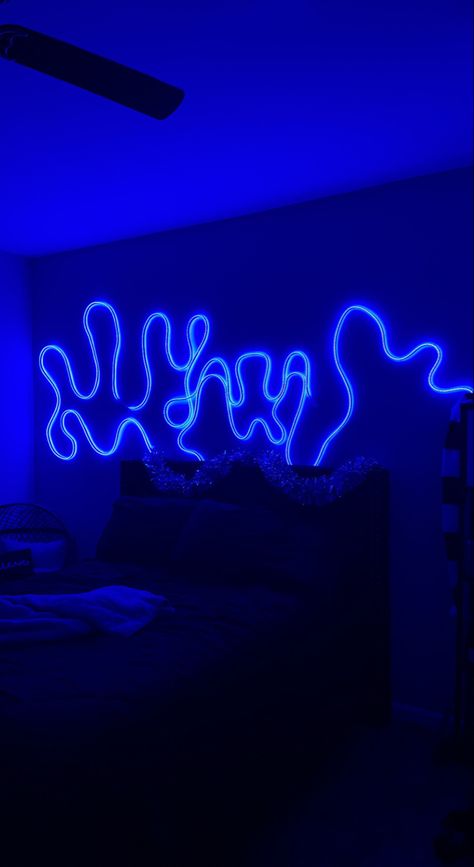 Led Lights Bedroom Guys Room, Govee Light Rope Ideas, Neon Rope Light Ideas Bedroom, Light Rope Ideas, Cool Room Ideas For Guys Led Lights, Rope Lighting Ideas Indoor, Govee Led Rope Ideas, Led Rope Lights Bedroom, Rope Lights Ideas