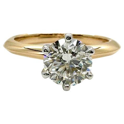 Tiffany setting engagement ring