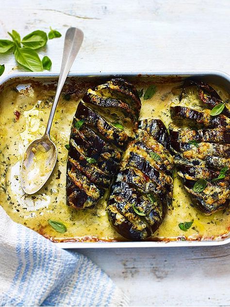 Dinner Party Main Course, Aubergine Recipes, Parsley Oil, Recipes Eggplant, Vegetarian Dinner Party, Dinner Party Mains, Roasted Aubergine, Aubergine Recipe, Veggie Dinner