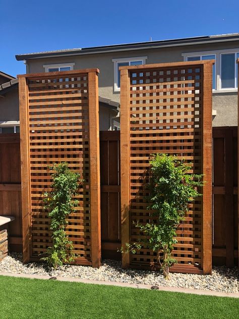 Lattice Panel Outdoor | Etsy Lattice Fence Panels, Backyard Trellis, Cheap Privacy Fence, Garden Swings, Privacy Screen Fence, Patio Screen, Privacy Planter, Outdoor Fence, Wall Trellis