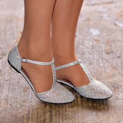 Simple Flat Shoes, Prom Flats, Flat Prom Shoes, Casual Wedding Shoes, Prom Pumps, Ballet Shoes Flat, Rhinestone Wedding Shoes, Fashion Shoes Sandals, Wedding Shoes Bride