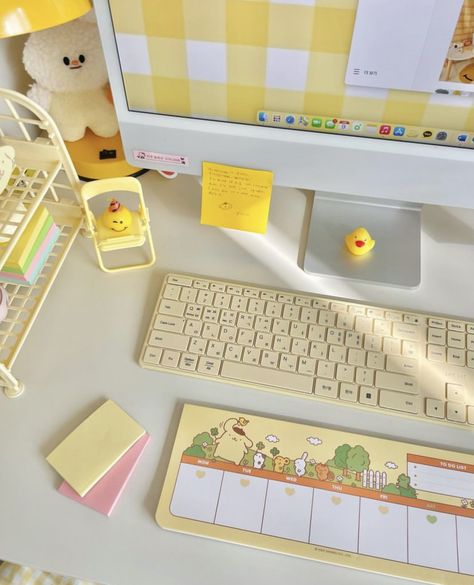 Yellow Desk Aesthetic, Cute Bed Sheets, Stationary Inspiration, Yellow Desk, Cozy Desk, Dream Desk, Study Desk Decor, Office Room Decor, Preppy Room Decor