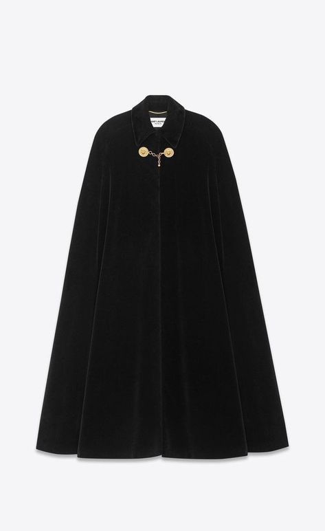 Cape Fashion, Velvet Cape, Long Cape, Golden Chain, Ravenclaw, Dream Clothes, Gossip Girl, Look Cool, Old Friends