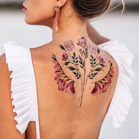 We are on the threshold of Christmas and it’s the very time to think about presents. Temporary tattoos can make a great gift for your… Pissaro Tattoo, Floral Back Tattoos, Tattoo Son, Places To Get Tattoos, Floral Tattoos, Small Tattoos With Meaning, Beautiful Flower Tattoos, Tattoo Collection, Small Tattoos For Guys