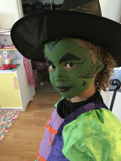 Easy witch face paint for kids Witch Face Paint Kids Easy, Child Witch Makeup, Witch Makeup For Kids, Witch Face Painting Kids, Kid Witch Face Paint, Toddler Witch Makeup, Witch Facepainting, Witch Face Paint Kids, Pretty Witch Face Paint