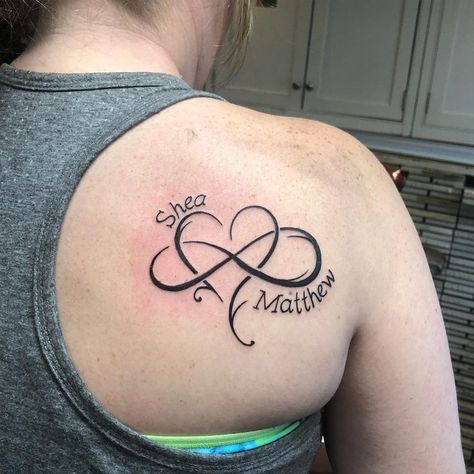 30 Tattoo Ideas, 30 Tattoo, Delicate Tattoos For Women, Baby Tattoo, Infinity Tattoo Designs, S Names, Family Tattoo Designs, Cool Wrist Tattoos, Tattoos With Kids Names