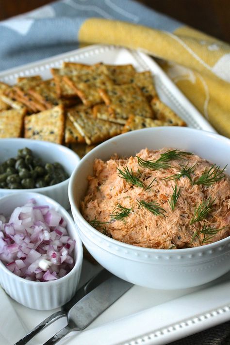 Salmon Pate Recipe, Salmon Pate, Smoked Salmon Pate, Smoked Salmon Spread, Paleo Salmon, Salmon Spread, Salmon Appetizer, Smoked Salmon Dip, Pate Recipes