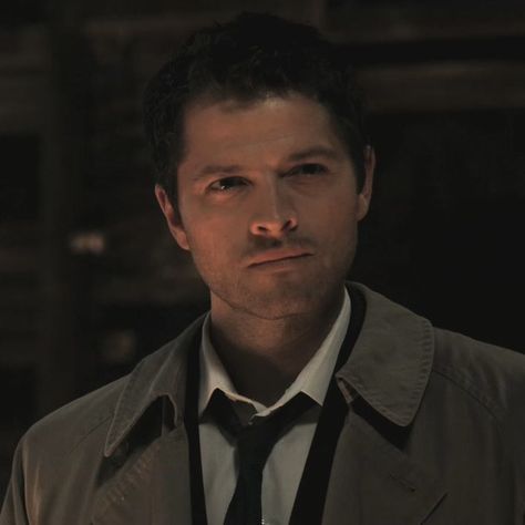 Cas Supernatural, Castiel Supernatural, Supernatural Wallpaper, Supernatural Pictures, My Guardian Angel, Me As A Girlfriend, Creating Characters, Supernatural Fandom, Misha Collins