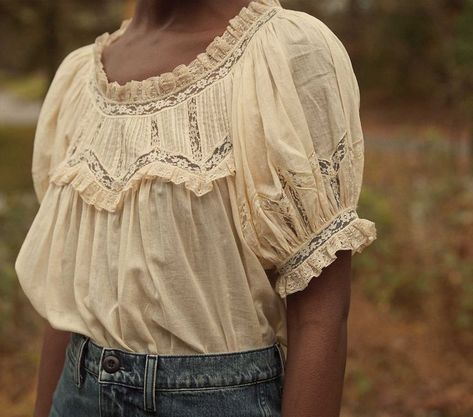 French Summer Style Parisian Chic, French Summer Style, Style Parisian Chic, Current Styles, Lace Inset, Blouse Vintage, Sheer Lace, Dream Wardrobe, Hard To Find