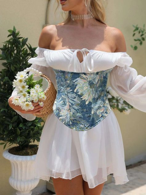 Antoinette Aesthetic, Marie Antoinette Aesthetic, Corsets Vintage, Lace Up Corset, Old Fashion Dresses, Short Torso, Underbust Corset, Marie Antoinette, Clothing Size Chart