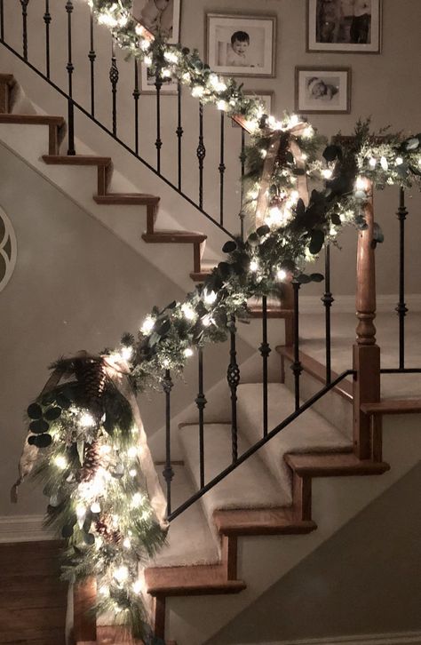 Banister Garland Lights, How To Wrap Garland On Stairs Railings, How To Add Ornaments To Garland, How To Put Garland On Staircase, How To Make Cheap Garland Look Expensive, How To Make Garland With Ribbon, How To Hang Garland On Stairs, Cheap Garland Look Expensive, Garland Stairs