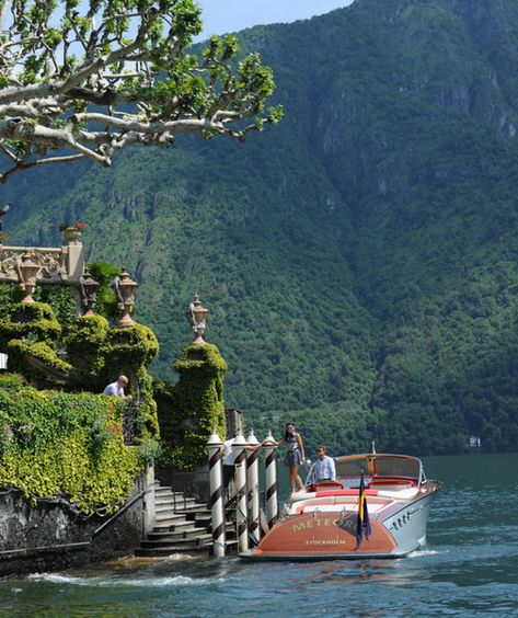 The J Craft Torpedo Is A Boat Like No Other - Airows Lac Como, J Craft, Lake Como Italy, Como Italy, Lake George, Yacht Charter, Weekend Fun, Jolie Photo, Speed Boats