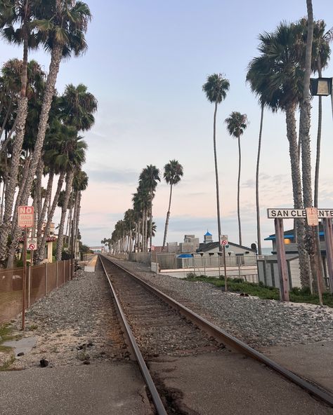 San Clemente Postcard. Swipe 👉🏼🌴🌅 Living just 30 minutes away, I am lucky to explore San Clemente. I love: •Spanish-style buildings 🤍 •Charming boutiques and restaurants •Beautiful beaches •Hidden gems like Casa Romantica (next on my list!) @casaromanticasc What is your favorite San Clemente spot?😊 #visitsanclemente #sanclemente #socallife #socal #beachcommunity #southerncalifornia #traveldestination #coastallifestyle I Am Lucky, Coastal Lifestyle, San Clemente, What Is Your Favorite, Life Plan, Spanish Style, My Happy Place, Hidden Gems, Happy Place