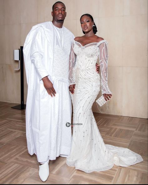 Senegalese Bride Dress, Ghana Lace Styles, Senegal Wedding Dresses, Nigerian Court Wedding Outfit, Senegalese Wedding Dresses, Senegalese Wedding, African Bride Dress, Nikkah Dress, Civil Wedding Dresses