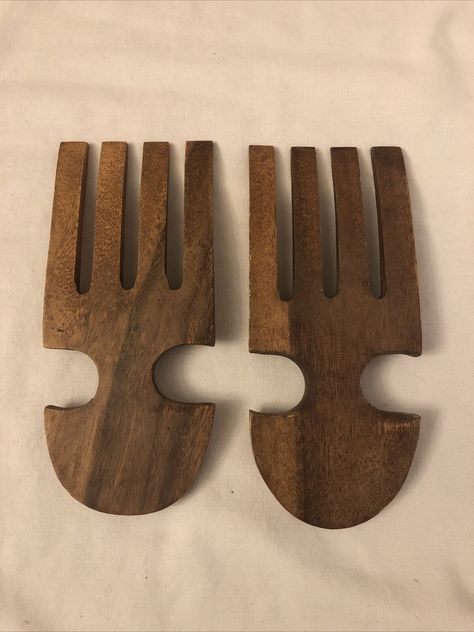 Wood Salad Claws Forks - Salad & Pasta Tossing Serving Claws Paws Kitchenware Ideas, Wooden Kitchen Accessories, Kitchen Innovation, Bamboo Utensils, Turning Projects, Salad Pasta, Sustainable Kitchen, Woodworking Inspiration, Wood Turning Projects