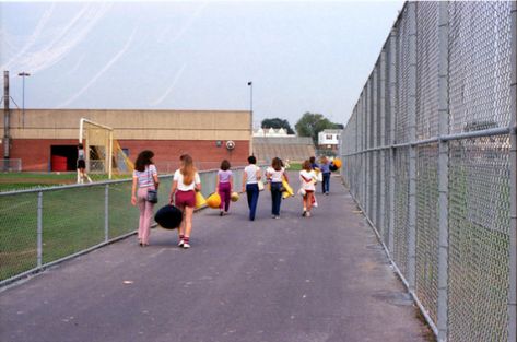 80s High School, K Hole, 1980s Aesthetic, American High School, Clubbing Aesthetic, School Clubs, 80s Aesthetic, Highschool Aesthetic, School Aesthetic