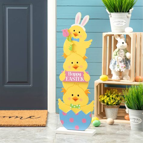 Easter Yard Art, Easter Porch Decor, Cute Chicks, Easter Outdoor, Easter Wood Crafts, Smiling Faces, Easter Bunny Wreath, Easter Flowers, Easter Decorations Outdoor