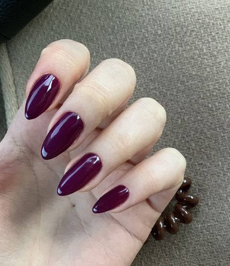 Purple Wine Nails, Wine Purple Nails, Wine Almond Nails, Dark Purple Almond Nails, Nails Dark Purple, Dark Purple Nails, Character Customization, Hood Rat, Plum Nails