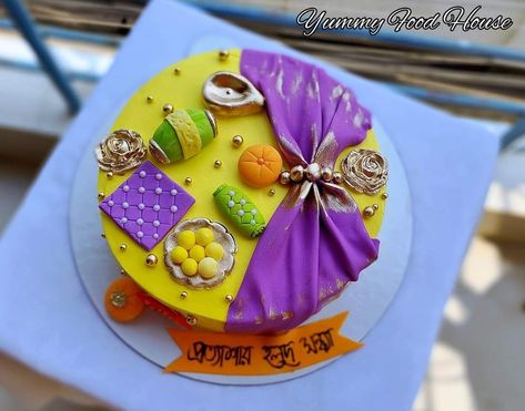 Haldi Theme Cake, Haldi Cake Design, Haldi Cake, Haldi Theme, Yellow Theme, Beautiful Birthday Cakes, Beautiful Birthday, Yellow Cake, Theme Cake